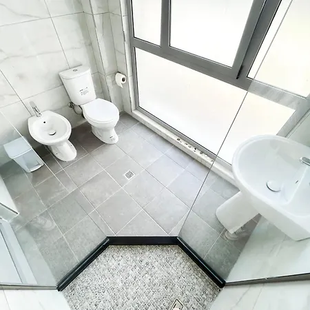 شقة The Azure Embrace *