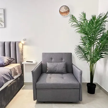 The Azure Embrace شقة