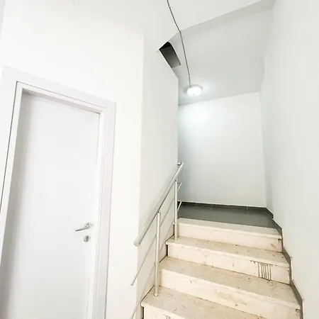 Apartment The Azure Embrace Durrës