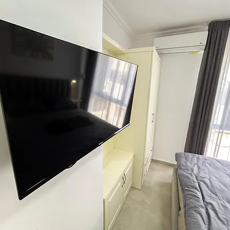 Apartment The Azure Embrace *